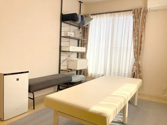 小田原市 女性専門整体 Heart＋ 小田原院 施術室